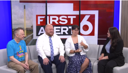 أليس في بلاد العجائب».. عرض مسرحي يعيد رسم الخيال بعيون ذوي الإعاقة